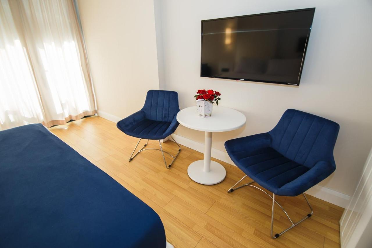 Premium Aparthotel With Sea View Batumi Exterior foto